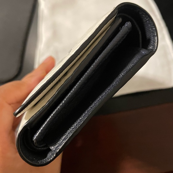 ✨SOLD✨MCM wallet - Picture 4 of 5